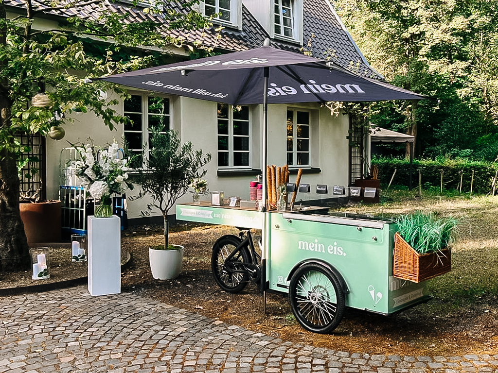 Eisfahrrad buchen mein eis Foodtruck Eisbike mobil koeln bonn duesseldorf