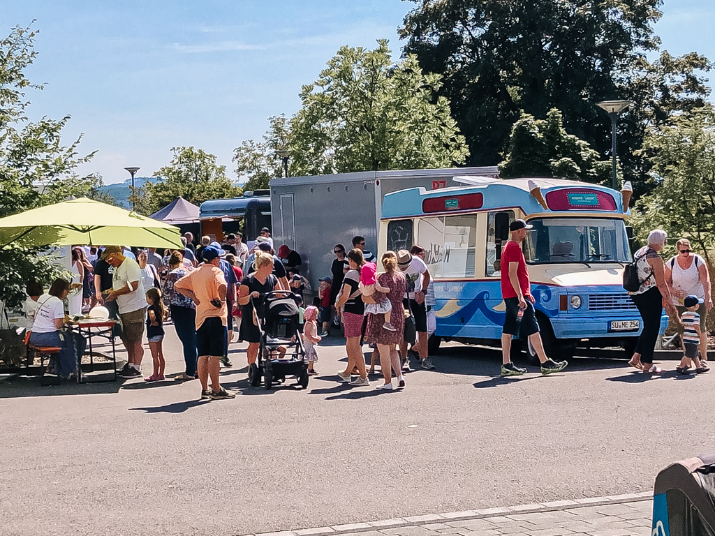 Eis Catering Firmenveranstaltung Eiswagen Mein Eis Oldtimer Speiseeis Köln Bonn Düsseldorf